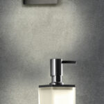 Wandlampe_Lotion_anthrazit_1500x3000_an