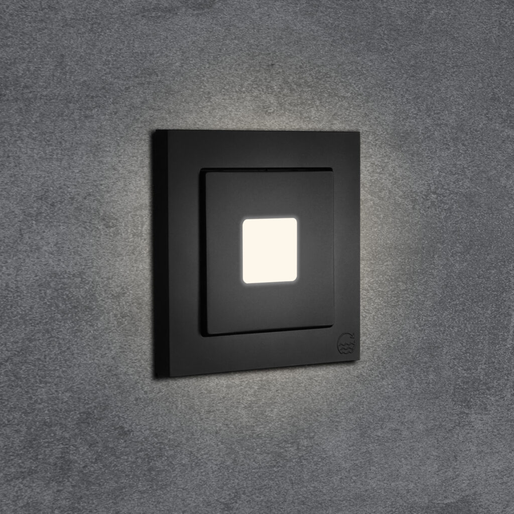 Treppenlicht_ocean_plastic_perspektive_System_M_quadrat_licht_an