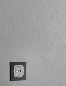 Montage_Kosmetikspiegel_mattschwarz_2024_01