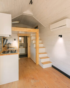 QLES_ABOUT Posting - 5.1