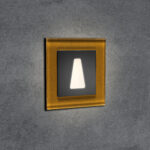 Treppenlicht_anthrazit_gold_perspektive_System_M