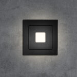 Treppenlicht_ocean_plastic_frontal_System_M_quadrat_licht_an