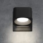 Wandleuchte_Akku_eckig_ocean_plastic_frontal_licht_an