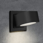 Wandleuchte_Akku_eckig_ocean_plastic_perspektive_licht_an